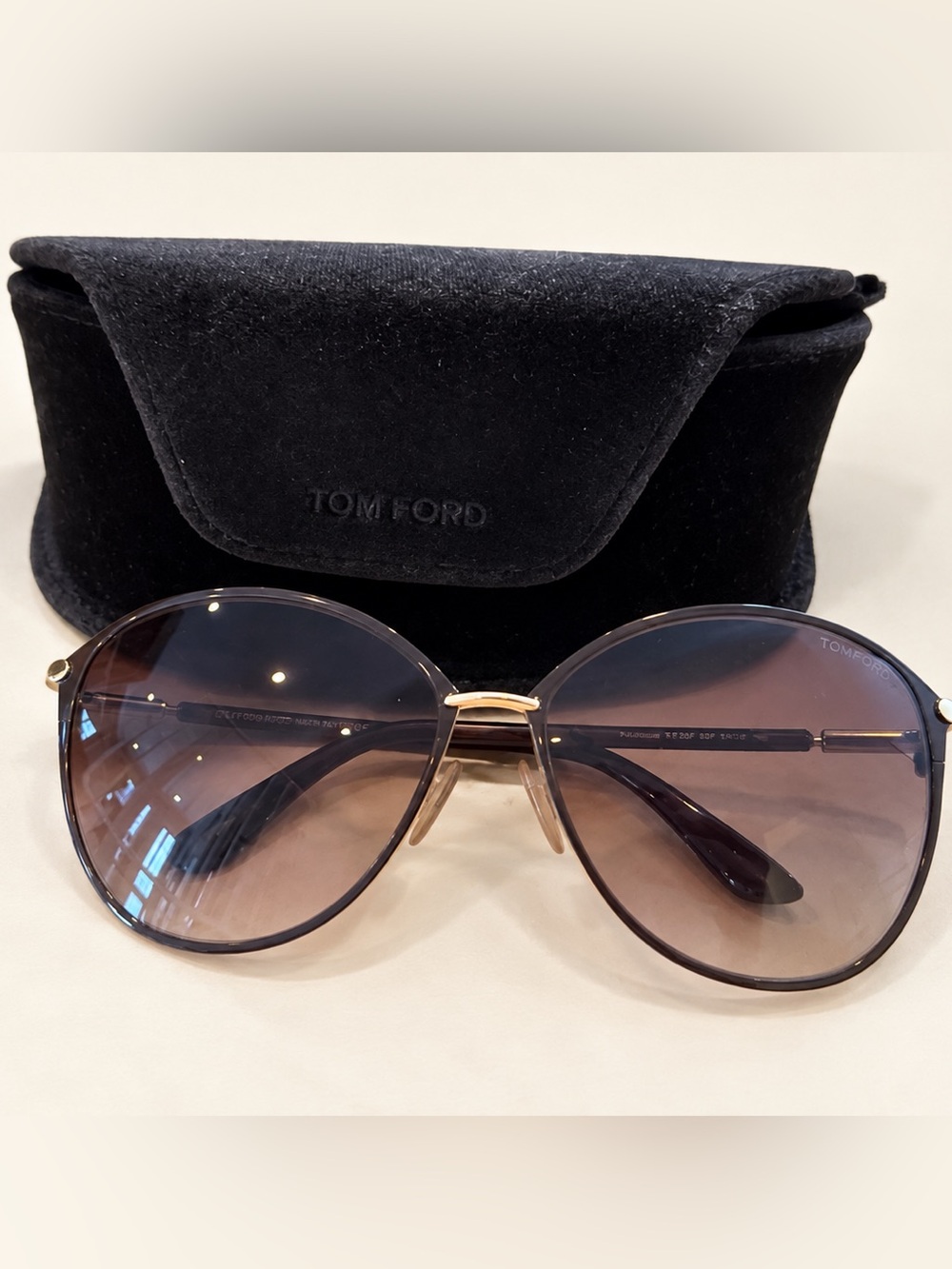 Tom Ford Brown Gradient Round Oversized Women's Sunglasses with case Authentic